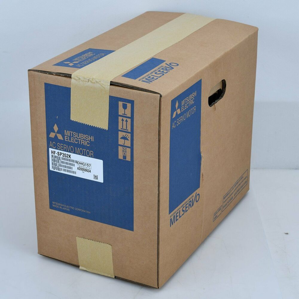 Mitsubishi HF-SP352K AC Servo Motor in cardboard box. Made in Japan. Fast shipping