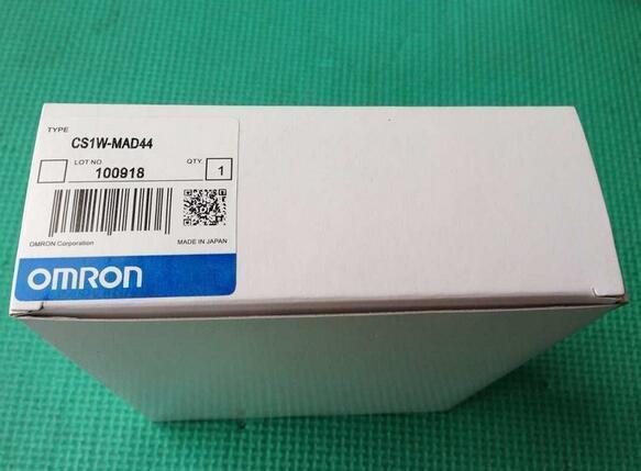 Omron CS1W-MAD44 PLC Module packaging, new. Includes product type, lot number, and brand information.