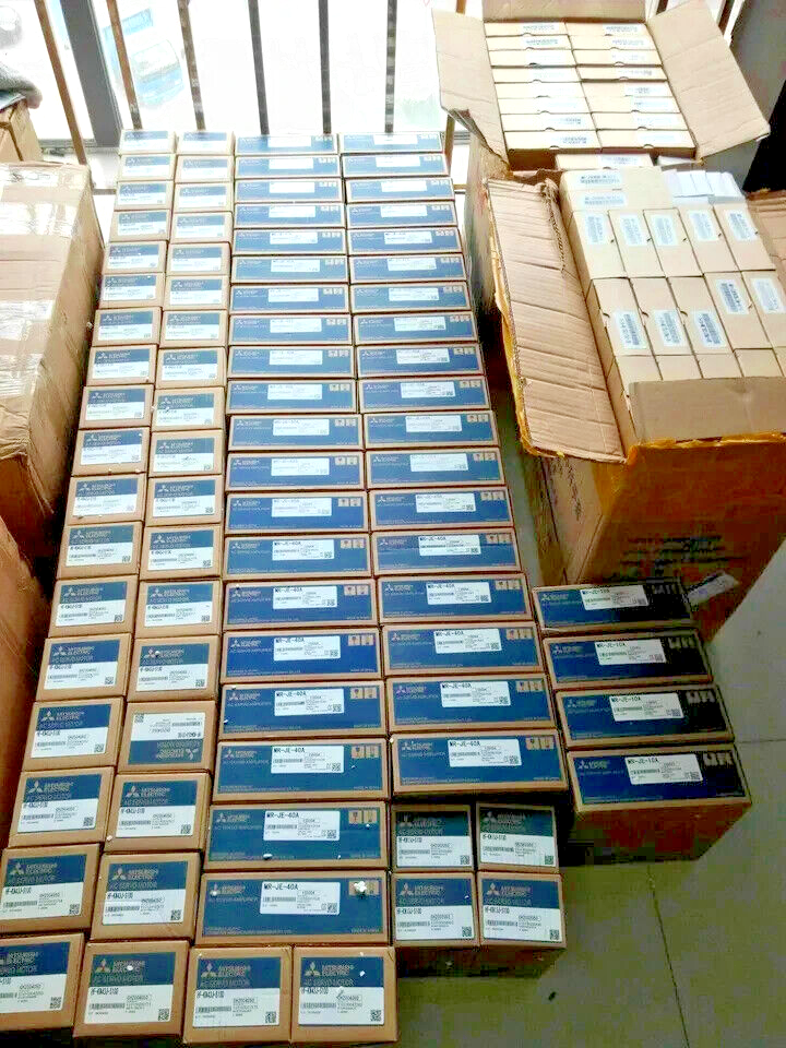 Mitsubishi MR-J3-40A and MR-J3-20BS AC Servo Drive in Boxes, New
