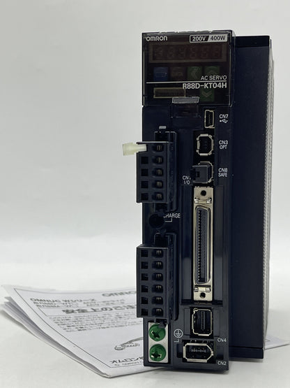 Omron R88D-KT04H AC Servo Drive, 200V 400W. New industrial automation part.