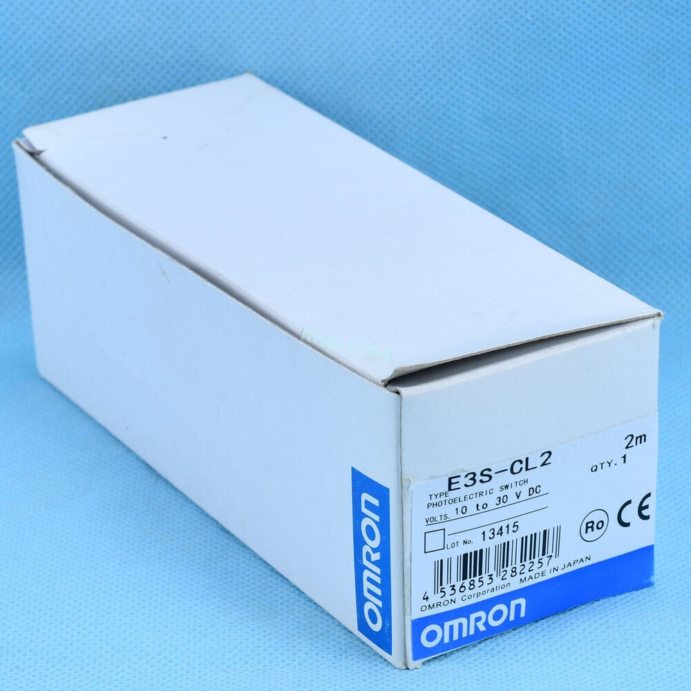 Omron E3S-CL2 photoelectric sensor switch in box, industrial automation part