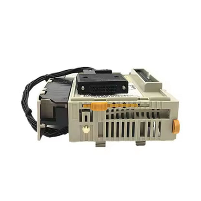 Omron CQM1-DA021 PLC Module, a D/A unit with connectors and wiring, industrial automation part, new in box