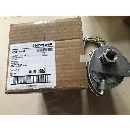 NEW Honeywell C7061A1053 UV Flame Detector Replace C7061A 1053