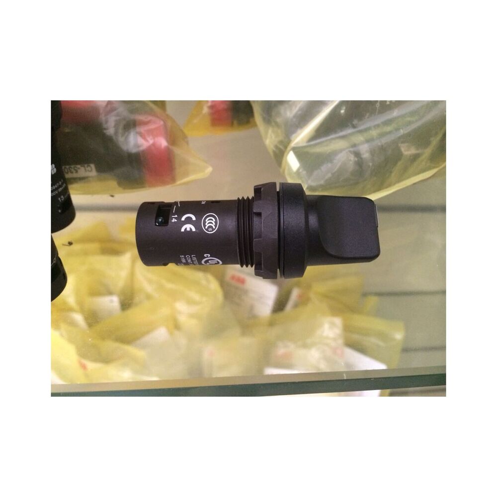 ABB C2SS1-10B-10 selector switch, black, industrial automation part