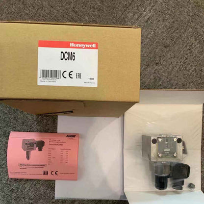 1PC Honeywell DCM6 Pressure Switch DCM6 New In Box Expedited Shipping