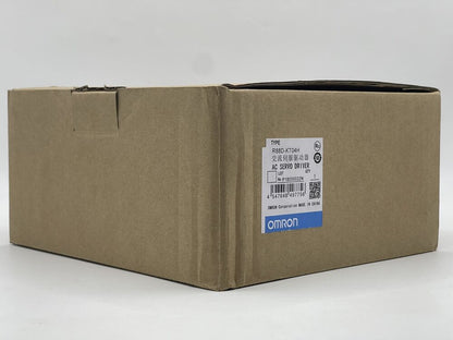 Omron R88D-KT04H AC Servo Drive in box, made in China. New industrial automation component.