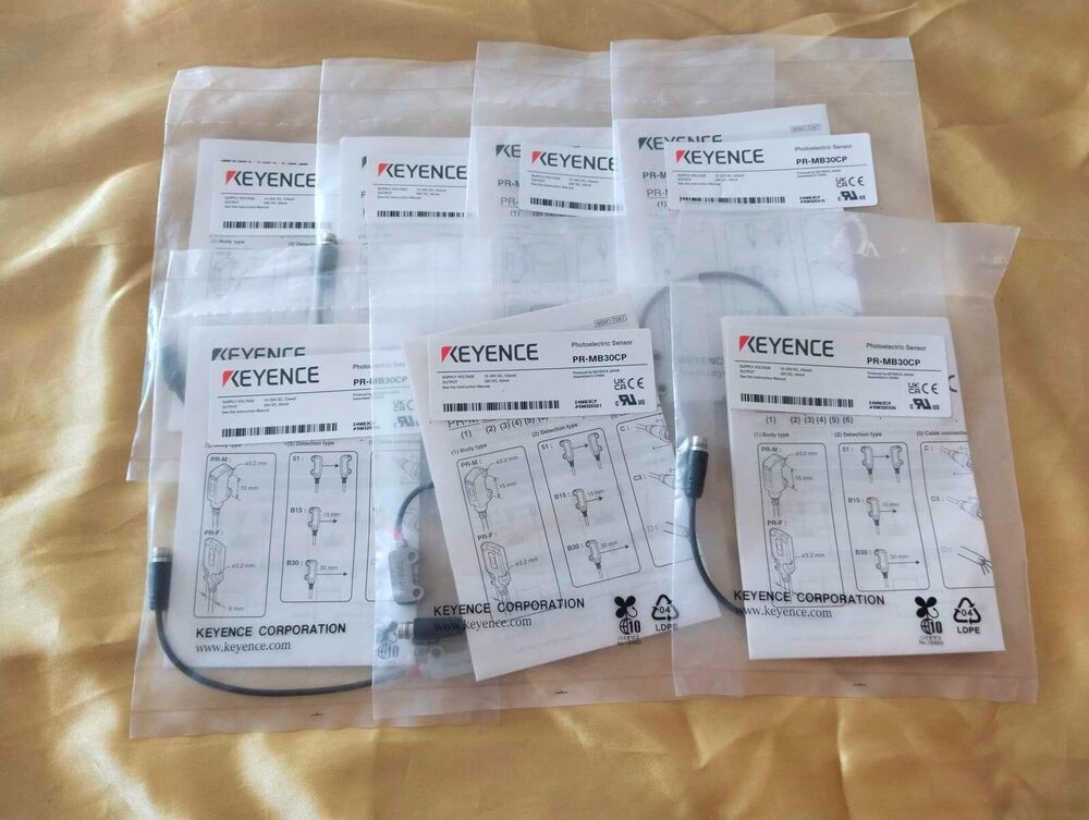 NEW KEYENCE PR-MB30CP Mini-Slim Reflective Photoelectric Sensor