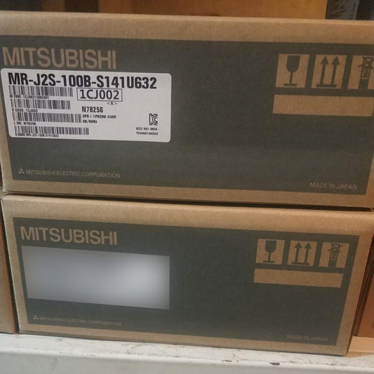 Mitsubishi MR-J2S-100B-S141U632 Servo Driver in box, featuring product details and 'Made in Japan' mark.