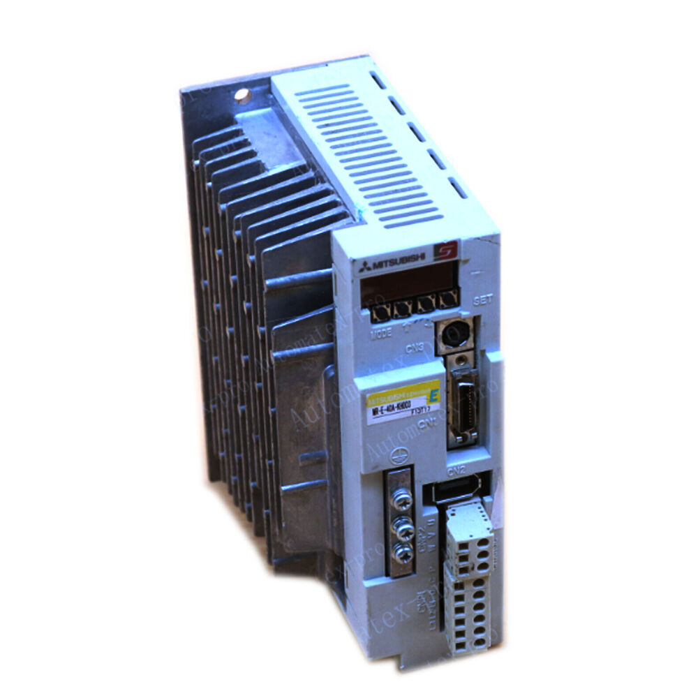 Mitsubishi MR-E-40A-KH003 AC Servo Drive, industrial automation part, gray and black metallic casing.