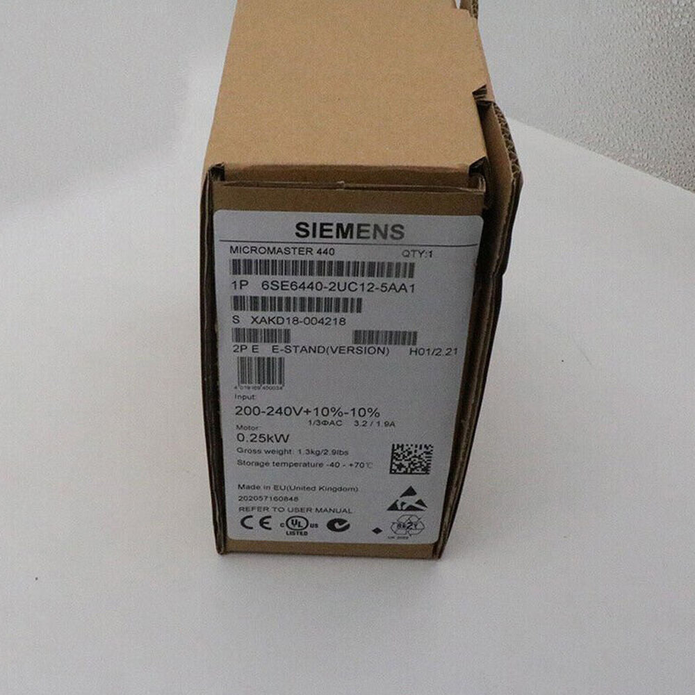 Siemens MICROMASTER 440 frequency converter box, product code 6SE6440-2UC12-5AA1, industrial automation equipment.
