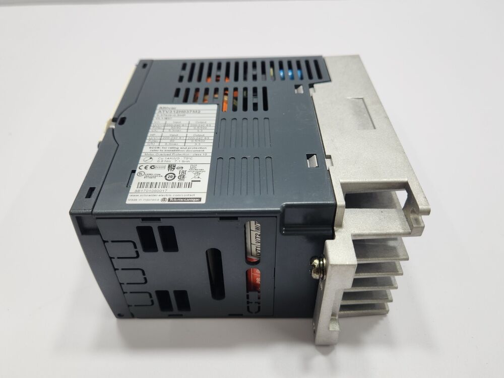 SCHNEIDER ELECTRIC ALTIVAR ATV312H037M2 VARIABLE SPEED DRIVE