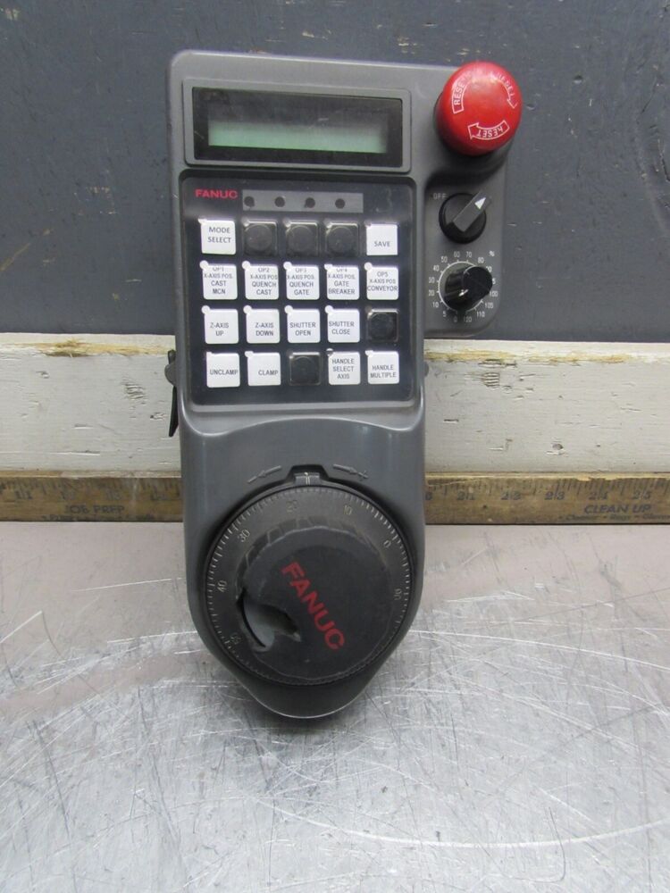 FANUC Teach Pendant A02B-0259-C221#A showing controls and dial