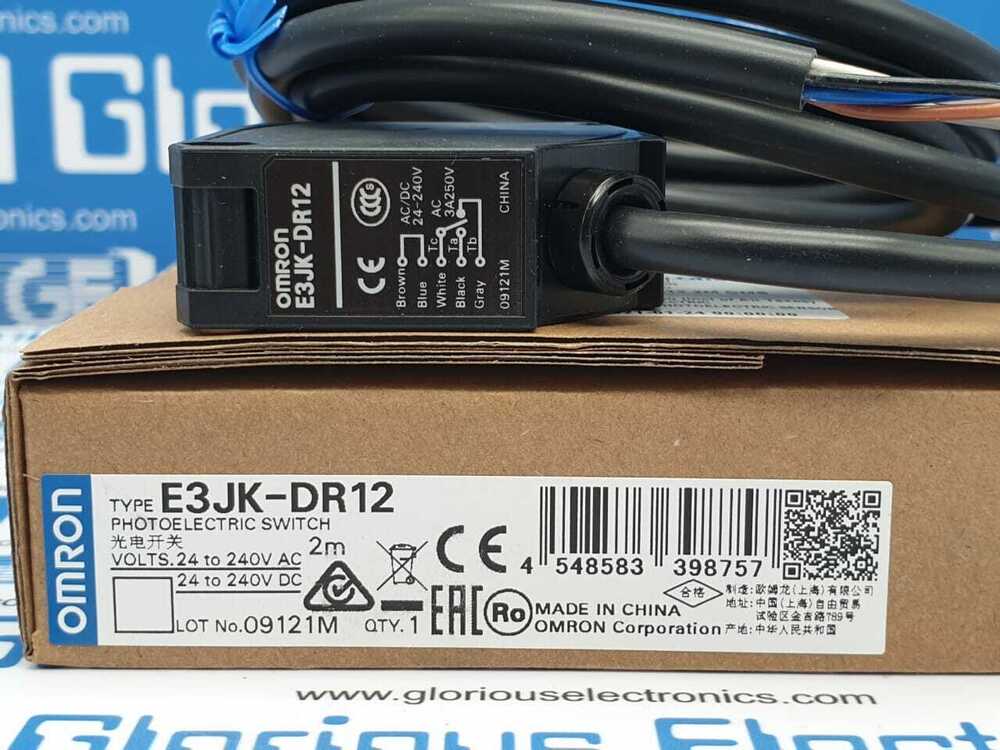 Omron E3JK-DR12 Photoelectric Switch, black sensor with cable, new in box, fast shipping