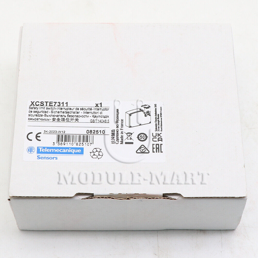 NEW SCHNEIDER XCS-TE7311 Safety Door Switch 1PCS