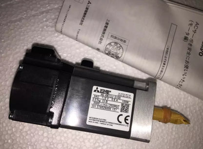 Mitsubishi HG-KN13J-S100 AC Servo Motor with labels, Free Shipping, Industrial Automation Parts