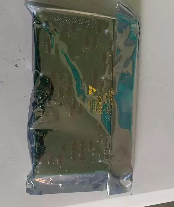FANUC A20B-8100-0669 Circuit Board in static-protective bag. New, ready for fast shipping. M88000.