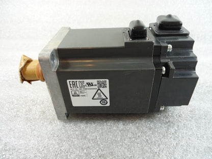 Mitsubishi HF-KP43K AC Servo Motor, industrial automation component, black and silver, EACC certified