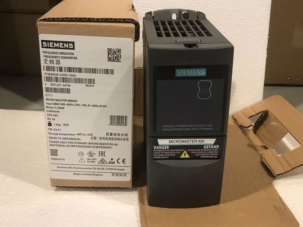 Siemens SINAMICS MICROMASTER 420 Frequency Inverter, 6SE6420-2UD21-5AA1, industrial automation equipment.