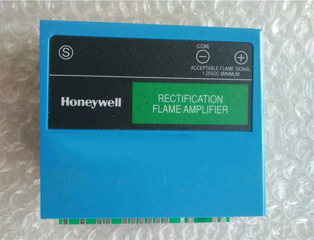 1PC Honeywell R7847A1074 R7847A 1074 Flame Amplifier New Expedited Shipping