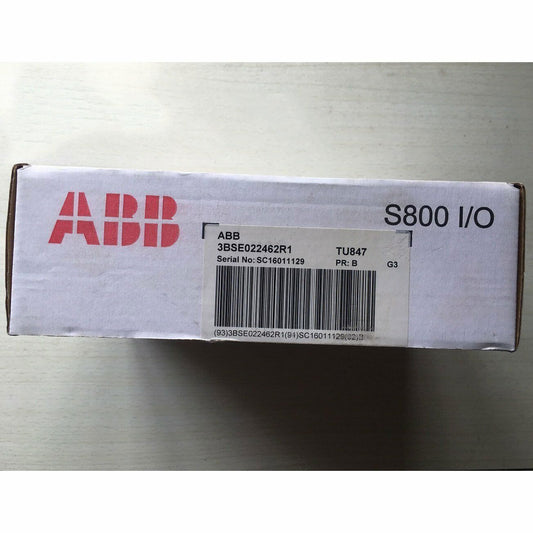 ABB S800 I/O PLC module with model number 3BSE022462R1, fast shipping.