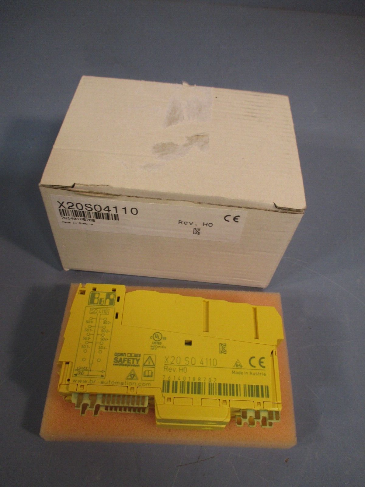 B&R X20S04110 Industrial Automation Digital Output Module, Rev. H0, yellow module with box, Made in Austria