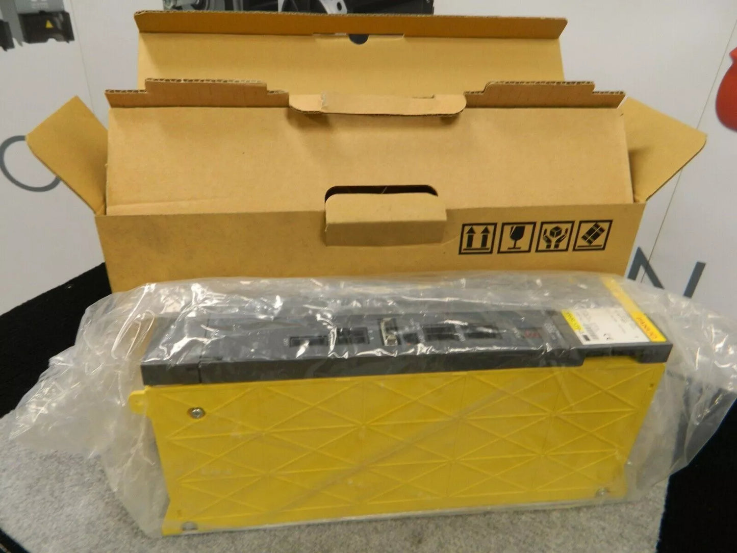 Screen | FANUC | A06B-6111-H030#H550 SERVO AMPLIFIER A06B6111H030H550