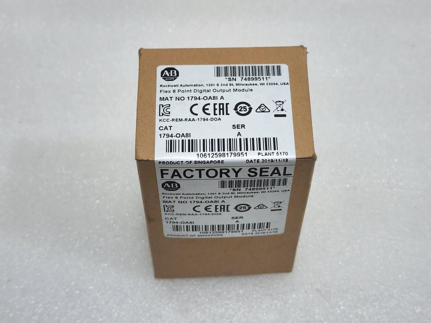 ALLEN BRADLEY CAT 1794-OA8I FLEX 8-POINT DIGITAL OUTPUT MODULE  !