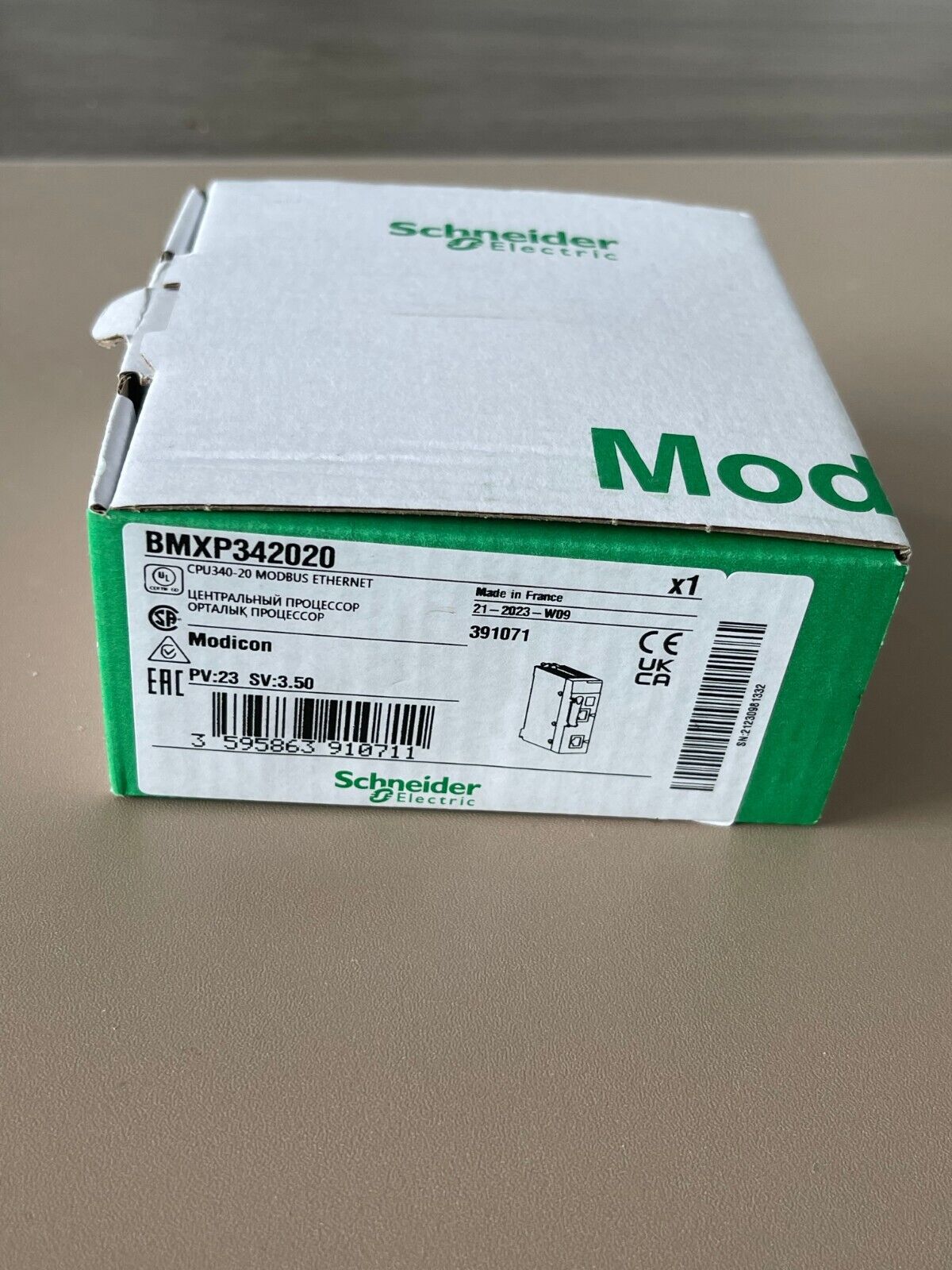 Schneider Electric BMXP342020 CPU340-20 Modbus Ethernet PLC module box, new.