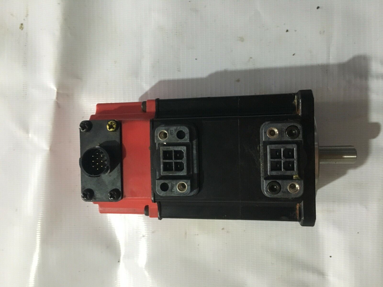 FANUC A06B-0114-B275#0008 AC Servo Motor - Red and Black Industrial Automation Part