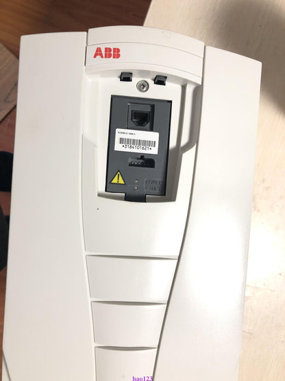 ABB ACS550-U1-059A-4 Frequency converter, white front panel with integrated network port and power status indicators
