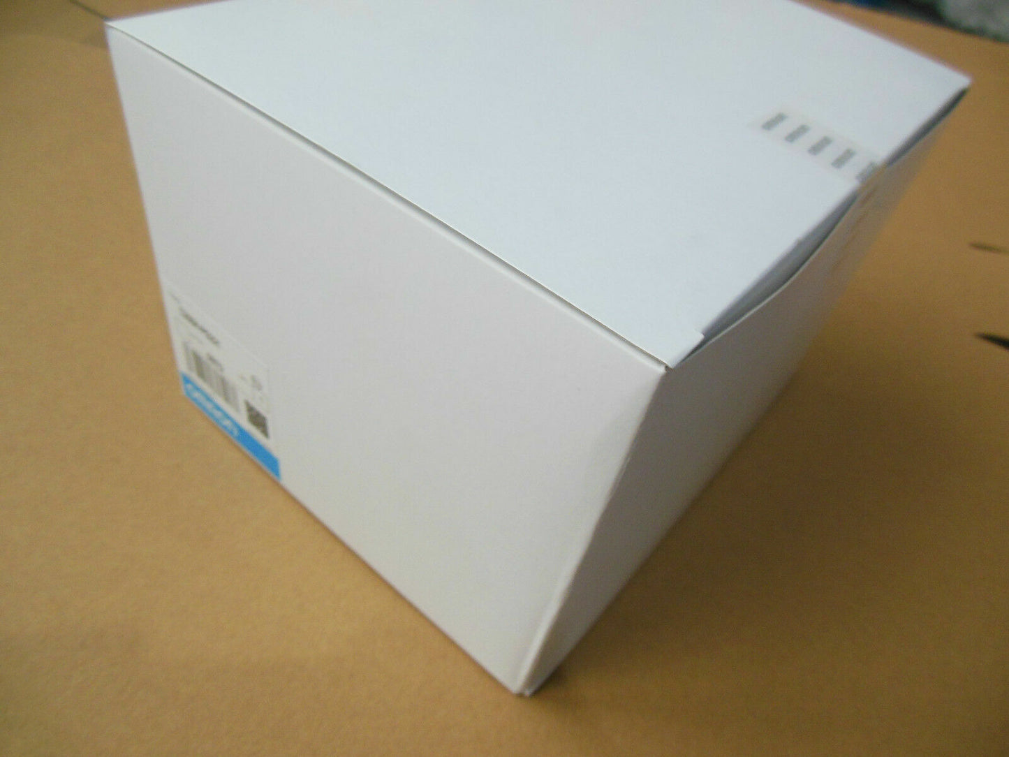 New Omron C200H-PS221 PLC module box. Industrial automation part, fast shipping.