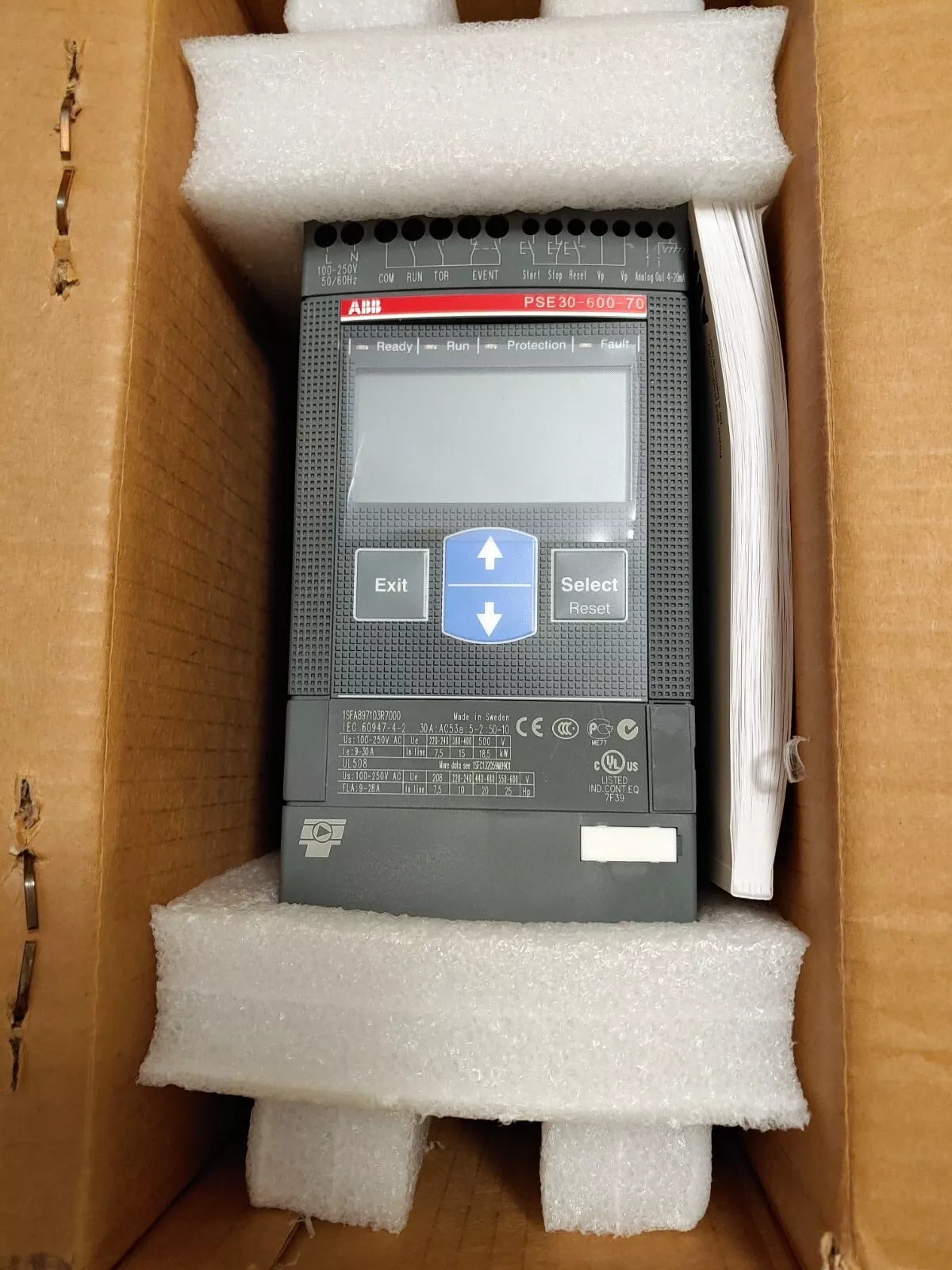 ABB PSE30-600-70 Soft Starter in box, new industrial automation part