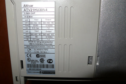 SCHNEIDER ELECTRIC ATV21HU30N4 ALTIVAR 21 TRIPHASE 380V 3kW SPEED DRIVE-