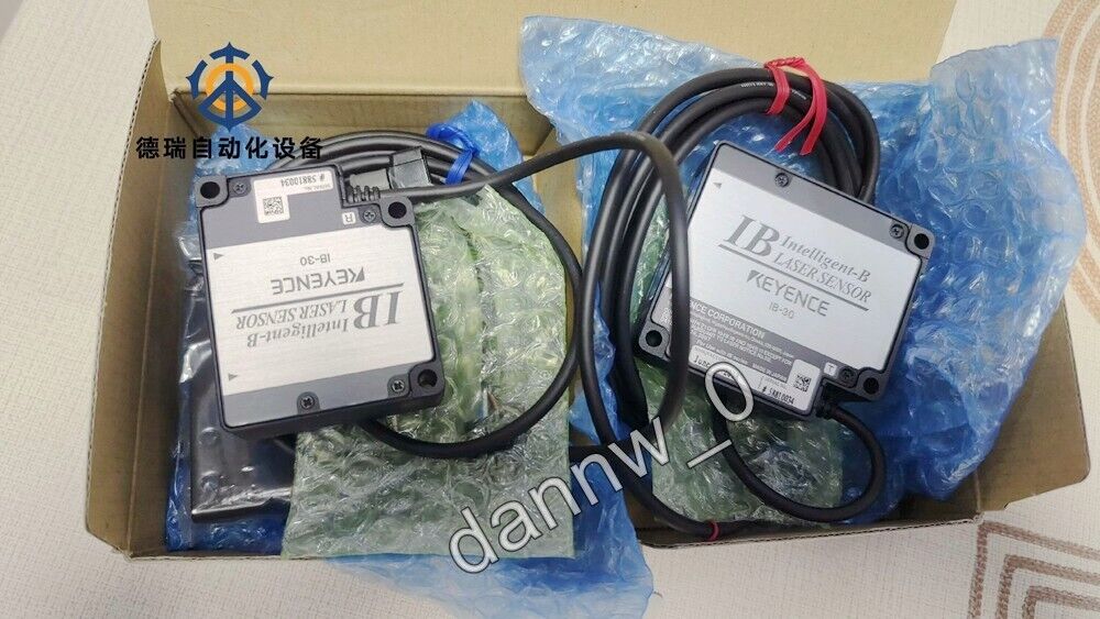 New In Box KEYENCE IB-30 Laser Sensor Amplifier Free fast shipping