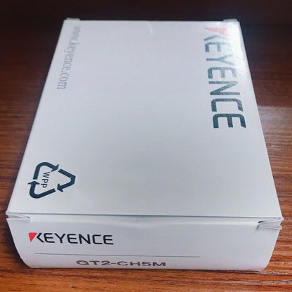 Keyence GT2-CH5M sensor box, white packaging, industrial automation part