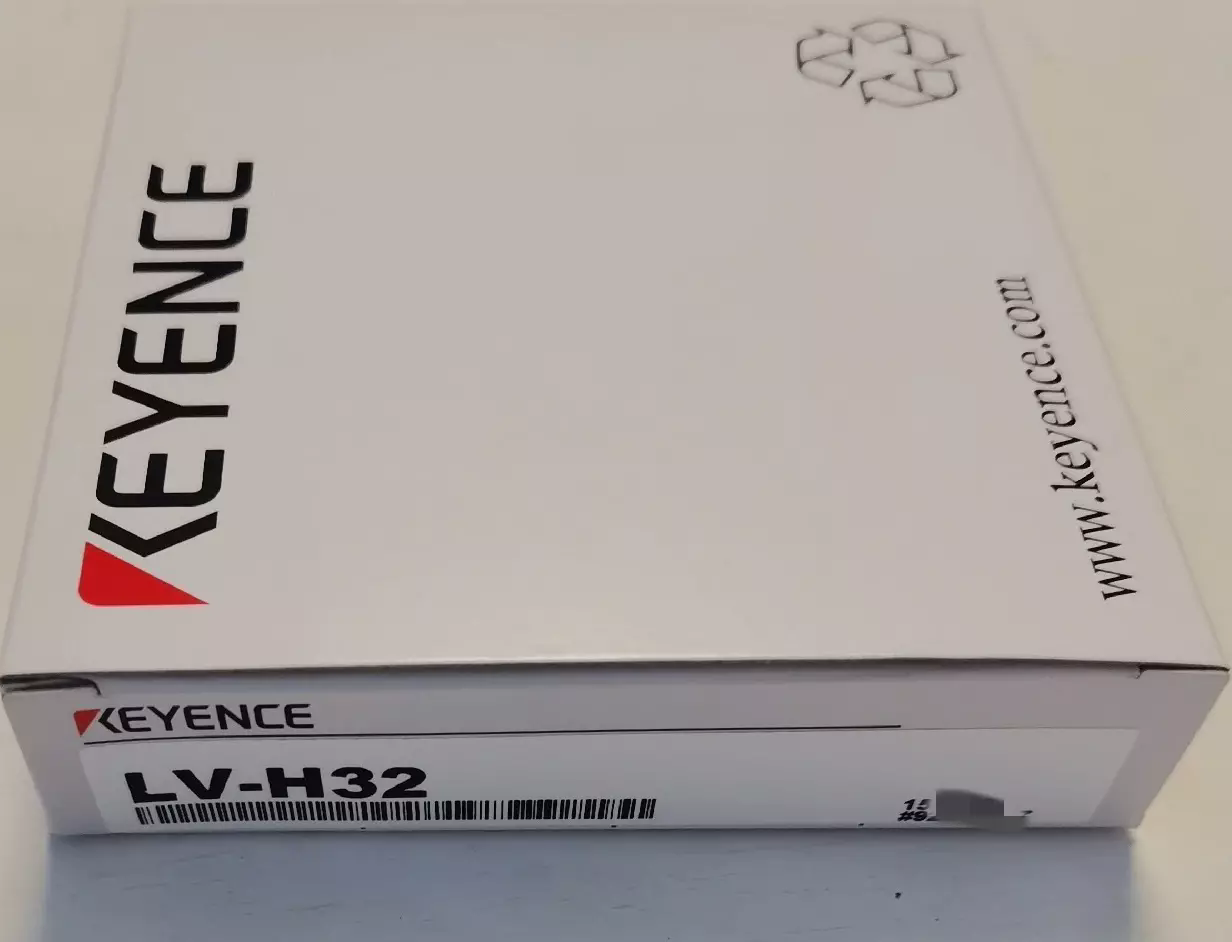 Keyence LV-H32 LVH32 Laser Sensor New in Box Fast Shipping 1pcs