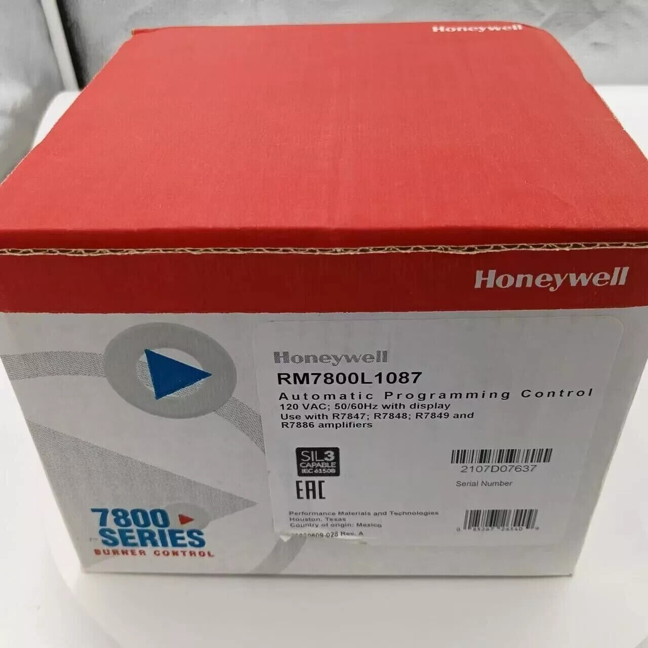 Express ship NEW HONEYWELL RM7800L1087 RM7800 L 1087 controller