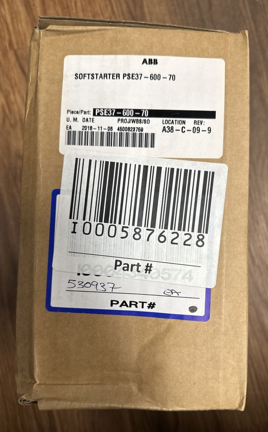 ABB PSE37-600-70 Soft Starter in original box. Industrial automation part.
