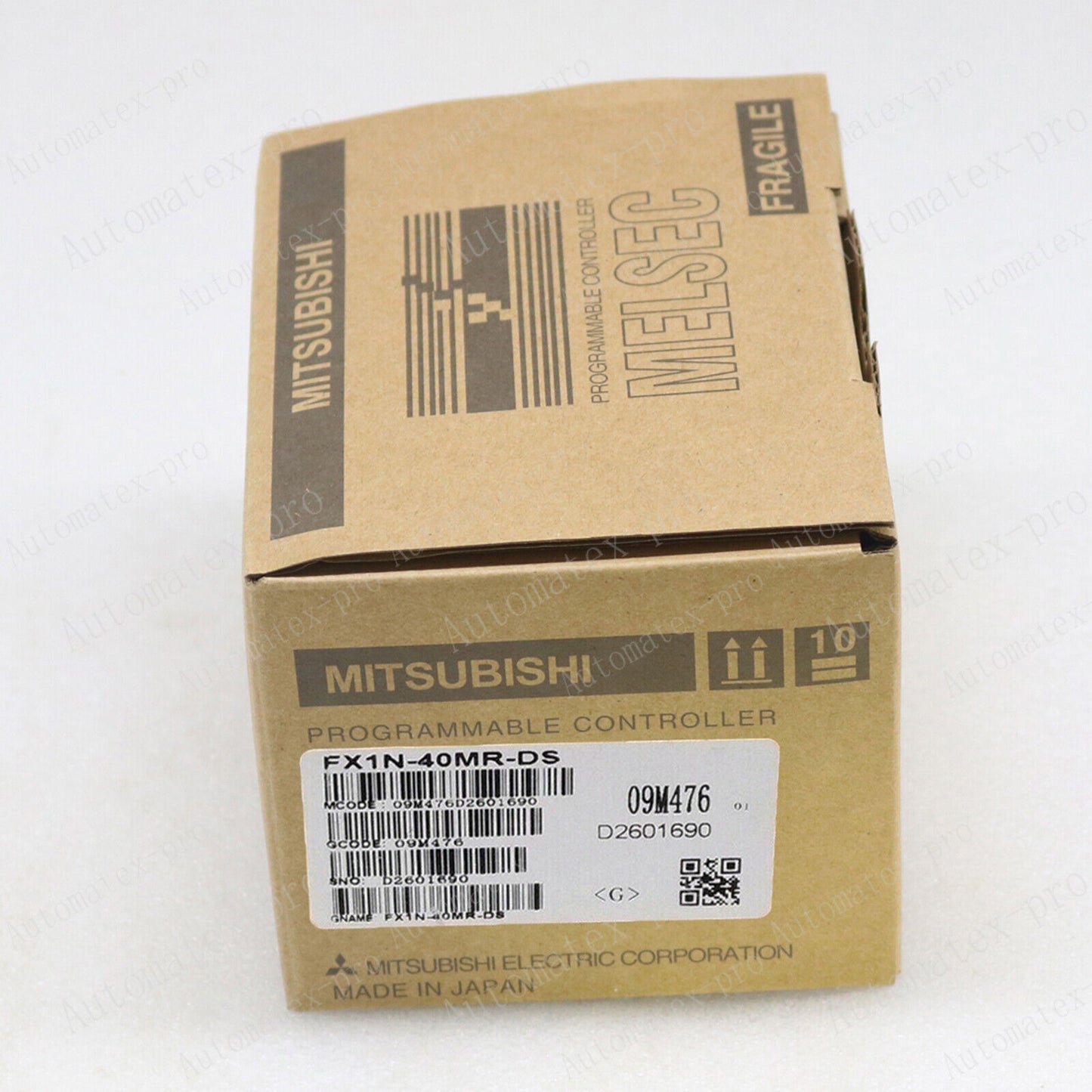 Mitsubishi FX1N-40MR-DS PLC Programmable Controller in box, featuring model and serial number details.