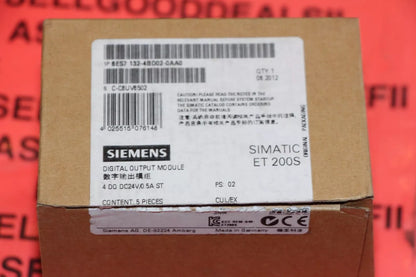 Siemens SIMATIC ET 200S digital output module box, 6ES7 132-4BD02-0AA0 product packaging, industrial automation part