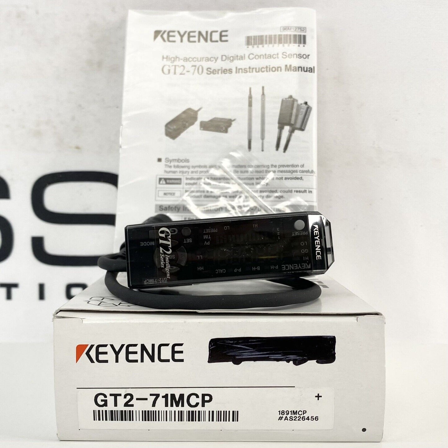 Keyence GT2-71MCP Contact Sensor, industrial automation part, product box and instruction manual