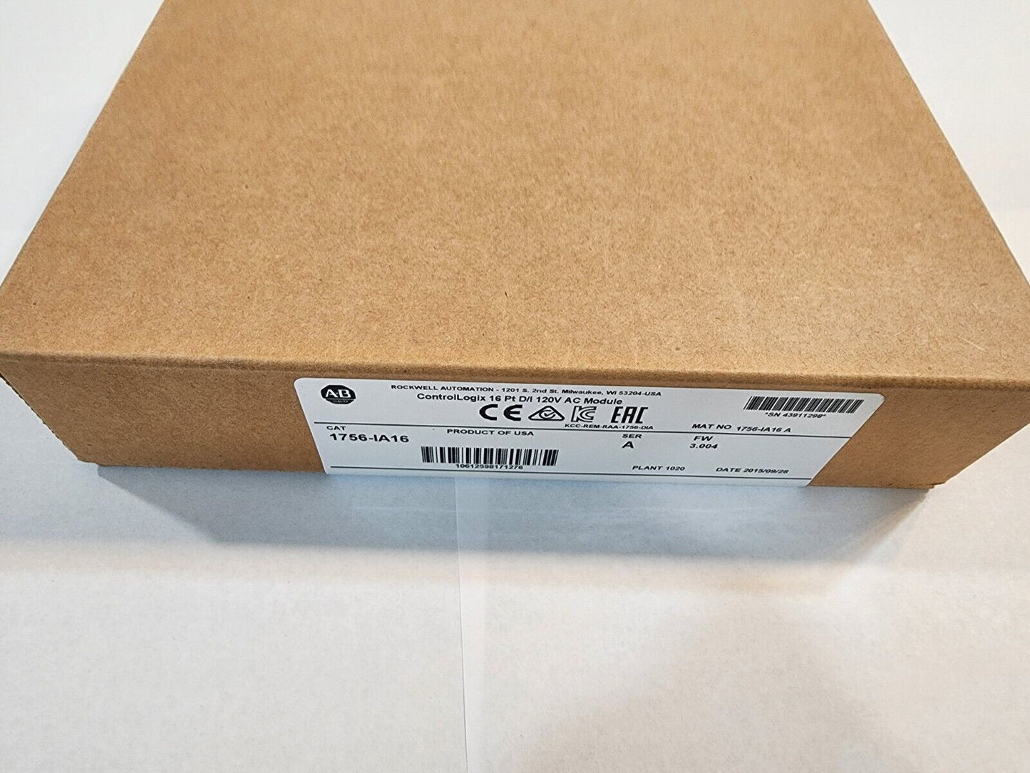 Allen-Bradley 1756-IA16 ControlLogix 16Pt AC Input Module New Factory Sealed !