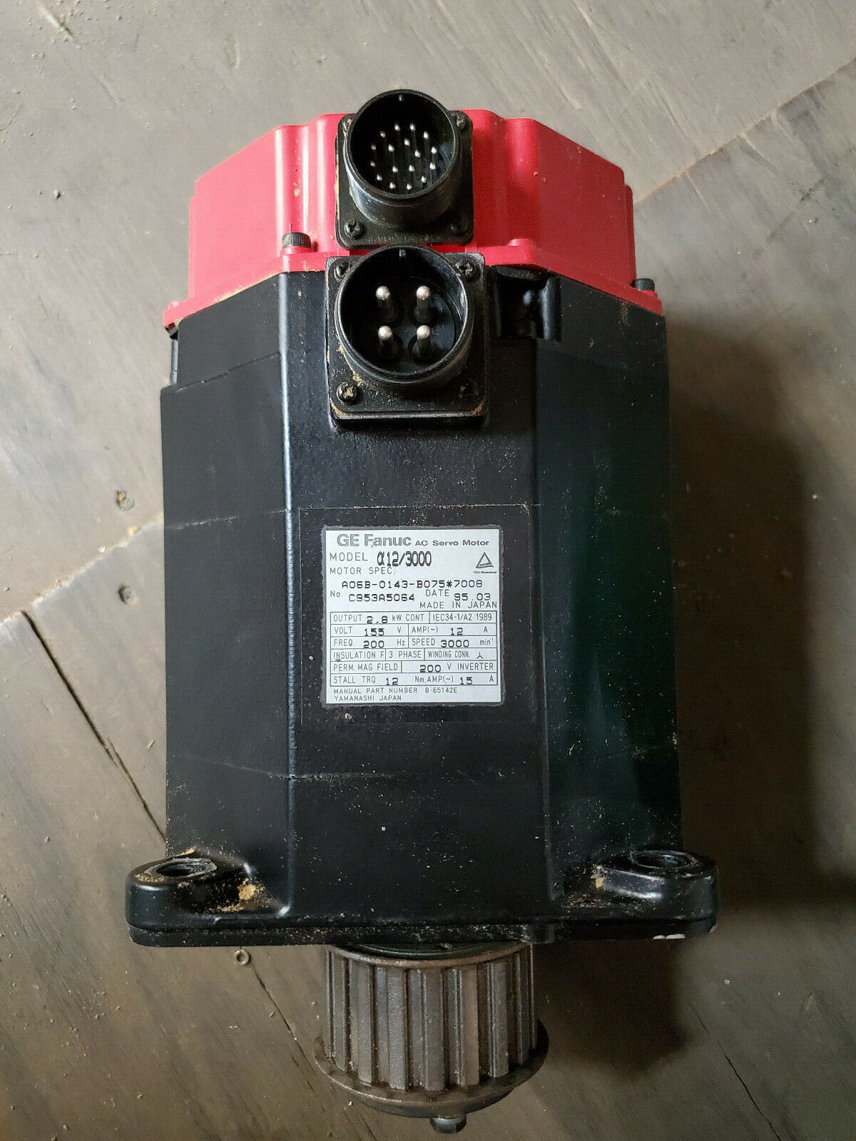 FANUC A06B-0143-B075#7008 AC Servo Motor, industrial automation part, black and red with connectors