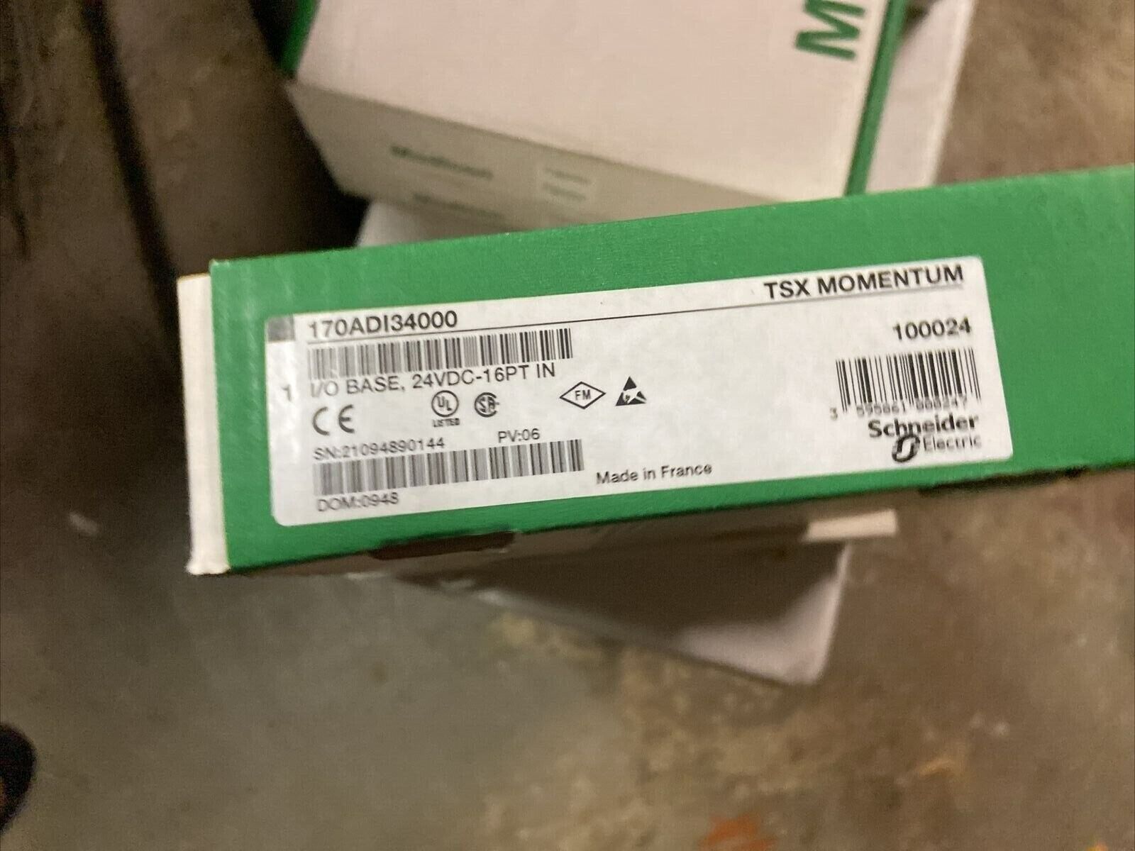 Schneider Electric 170ADI34000 I/O Base, 24VDC-16PT IN, new industrial automation part