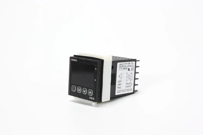 1 year warranty NEW OMRON Digital Temperature Controller E5CN-Q2MT-500 100-240V