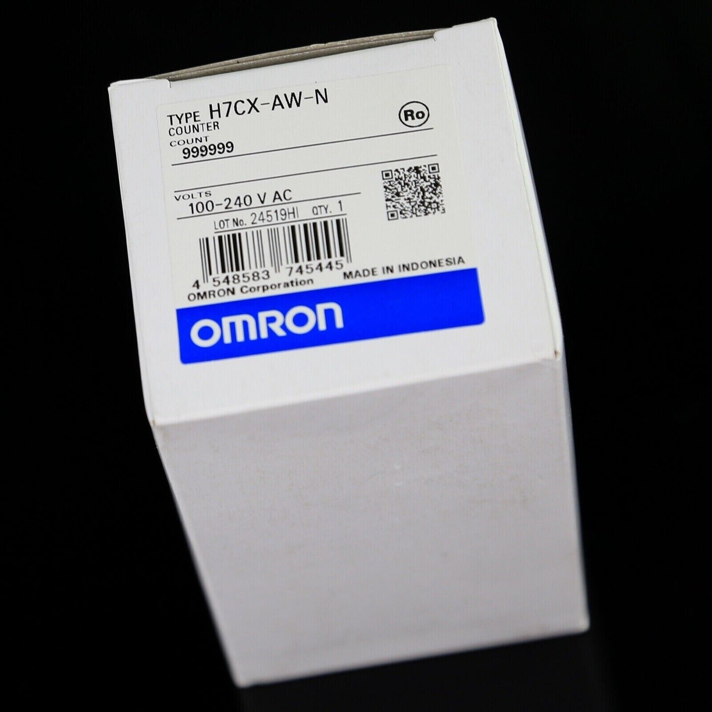 OMRON H7CX-AW-N H7CXAWN Counter 100-240VAC Original New in Box