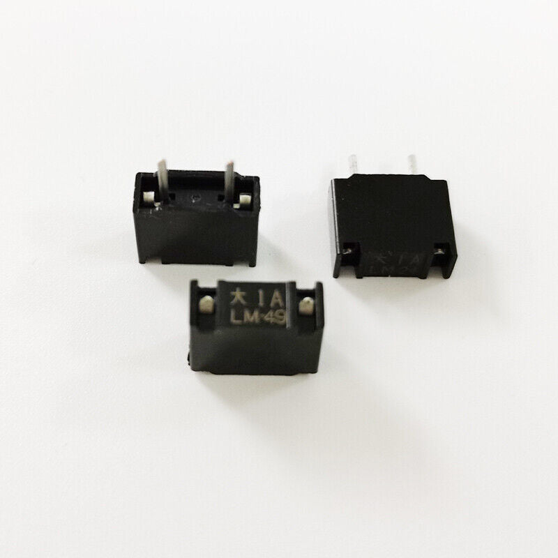 LM49 component with 大 1A marking, industrial automation part for FANUC screen.