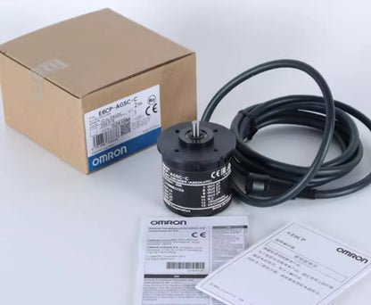 OMRON E6CP-AG5C-C rotary encoder, 2m cable, new condition, for industrial automation.