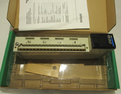 NEW SCHNEIDER MODICON 140DDO35310 SINK OUTPUT MODULE