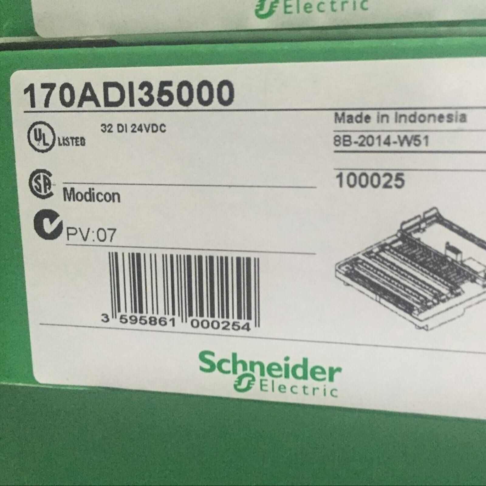 Schneider Electric 170ADI35000 PLC Terminal Module label, Made in Indonesia, 32 DI 24VDC, Modicon.